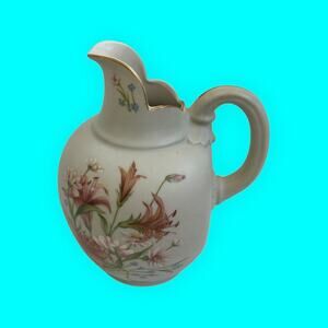 Day Lily Small Tea Pitcher 6 1/4" Tall COR 1987 unusual shape